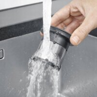 Severin HV 7130 4 az 1-ben Akkus Porzsák Nélküli kézi porszívó 80W - Fekete