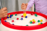 Noris Pogooo a cikázó golyók családi társasjáték