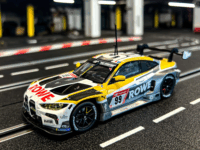Carrera Hybrid BMW M4 GT3 ROWE Racing Műanyag Autó Modell 1:50
