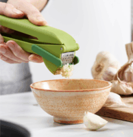 Joseph Joseph CleanForce Műanyag Fokhagymaprés - Zöld