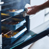 Joseph Joseph 45063 Tapadásmentes acél Sütőedény 30 x 23 cm - Világoskék