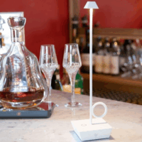 Broggi Lamp Bugia Hordozható Akkus Asztali LED Lámpa 32cm - Fehér