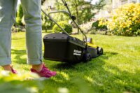 Kärcher LMO 2-18 Akkus Elektromos fűnyíró - Fekete / Sárga