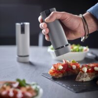 Peugeot Line Duo Elektromos Só- és Borsőrlő Szett 15 cm - Ezüst
