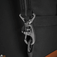 Pacsafe GO Carry-on Vízlepergető Hátizsák 44L - Fekete