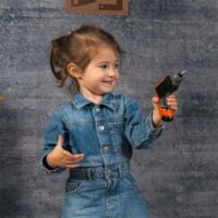 Smoby Black & Decker Pro 2025 játék szerelő műhely Munkapad szerszámokkal 78 darabos