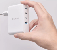 Devia ST121430 USB-A / 3x USB-C Hálózati Gyorstöltő Adapter 100W - Fehér