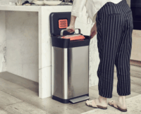 Joseph Joseph Titan 30 literes pedálos Rozsdamentes acél Hulladékprés - Inox