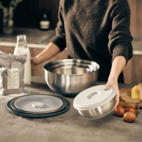 Joseph Joseph Nest Prep & Store Rozsdamentes acél tál készlet fedővel 5 / 3,8 / 2,1 / 1,2 L - Ezüst