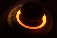 8BitDo Ultimate 2 Vezeték Nélküli Kontroller Töltőállomással (PC / Android / IOS) - Wuchang: Fallen Feathers Kiadás