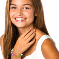 Crayola Creations Ékszerkészítő készlet tárolódobozban