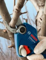 Bosch GGP 12V-25 Akkus Metszőolló 2db akkuval 12V-25