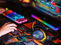 A4-Tech Bloody M595 Renegade Midnight USB-A Vezetékes Gamer Fejhallgató Headset - Sárga / Fekete