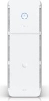 Ubiquiti UniFi UPS-Tower IEC 1000VA / 600W UPS Vonalinteraktív szünetmentes tápegység