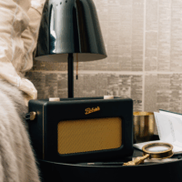 Roberts Radio Revival iStream3L Internet Rádió - Fekete