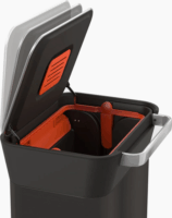 Joseph Joseph Titan 30 literes Kompresszoros szemetes - Fekete