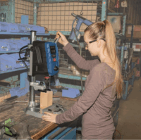 Scheppach DP 60 Oszlopos fúrógép 2 fokozatos 710 Watt